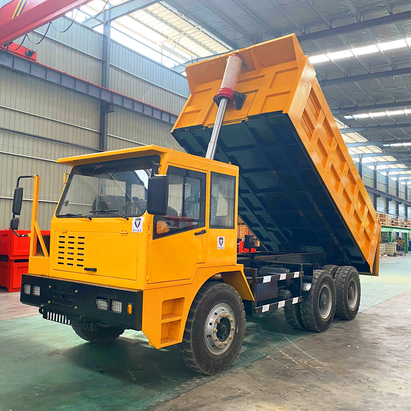 力牛UQ-20T礦用四不像全封閉駕駛室 法士特十檔變速箱 水過(guò)濾尾氣凈化